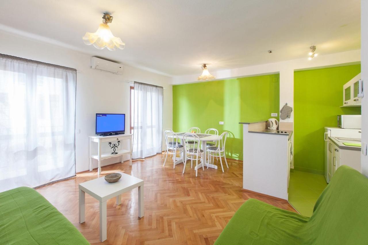 Vega Apartments 포드고라 외부 사진